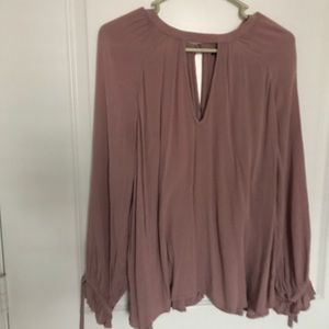 RELAXED BLOUSE